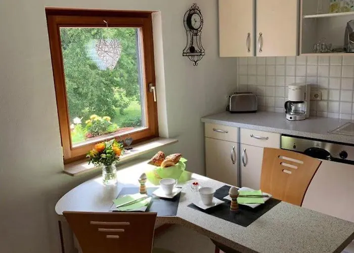 Gemuetliche In Laendlicher Idylle Vöhl